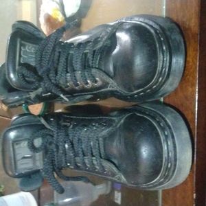 Vintage platform doc martens